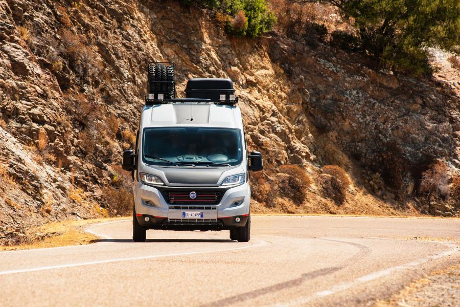  Fiat Ducato 4x4 Expedition 2017 года  (фото 12 из 19)